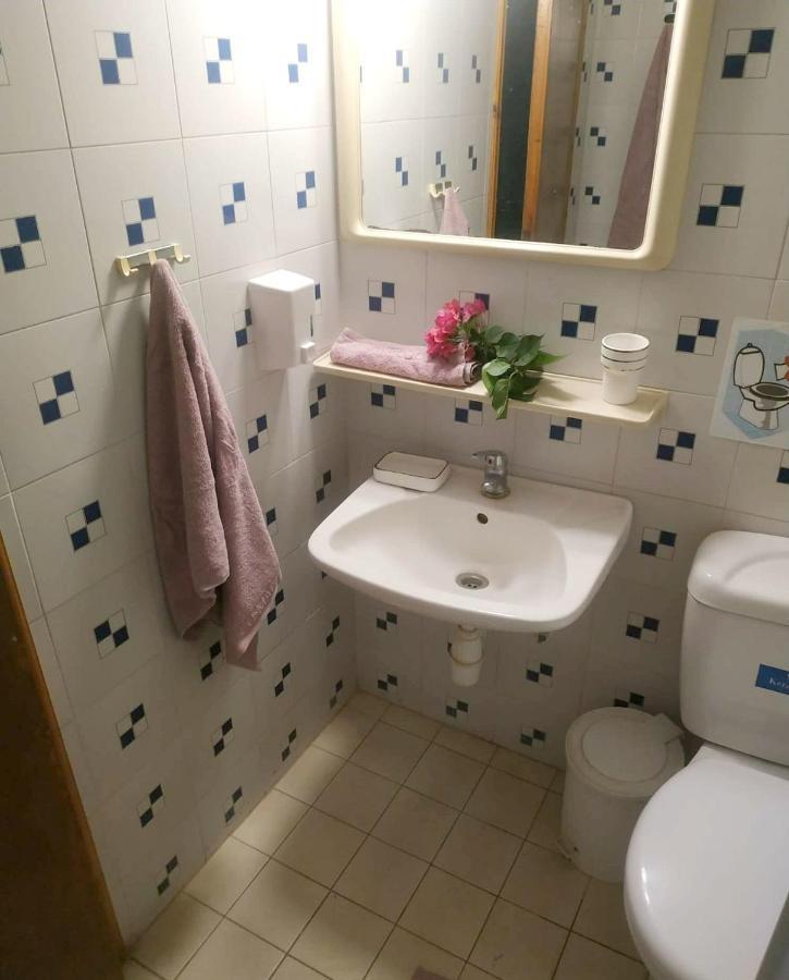 Hotel Agni -Enoikiazomena Diamerizmata Kallithea  ภายนอก รูปภาพ