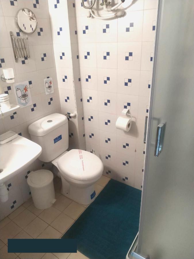 Hotel Agni -Enoikiazomena Diamerizmata Kallithea  ภายนอก รูปภาพ