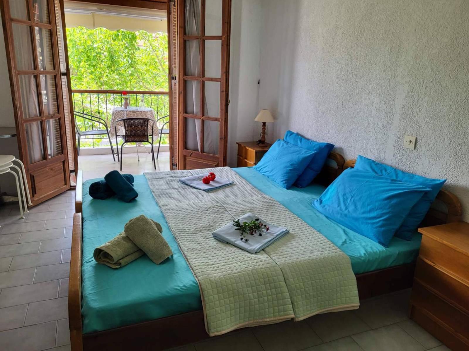 Hotel Agni -Enoikiazomena Diamerizmata Kallithea  ภายนอก รูปภาพ