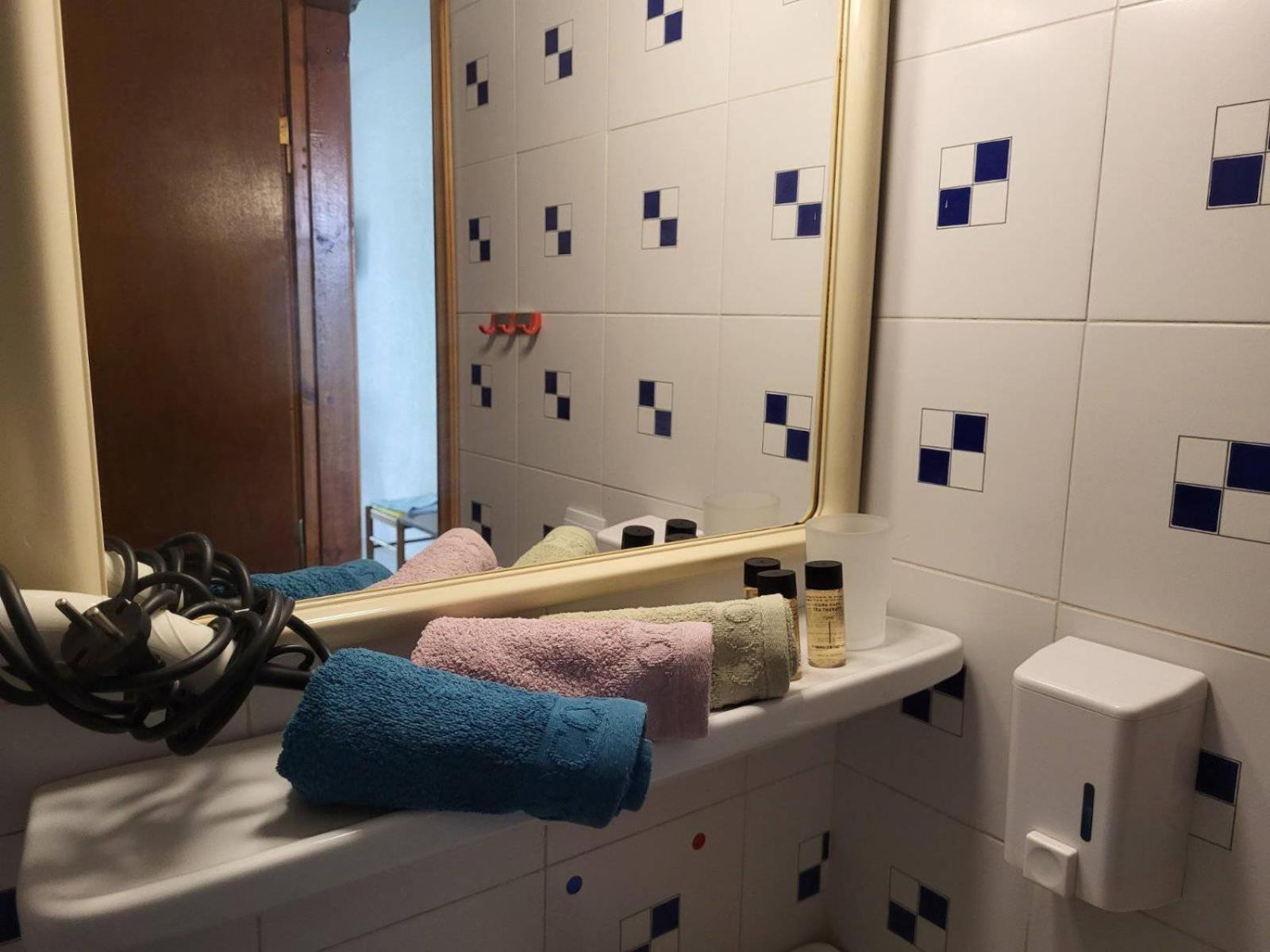 Hotel Agni -Enoikiazomena Diamerizmata Kallithea  ภายนอก รูปภาพ